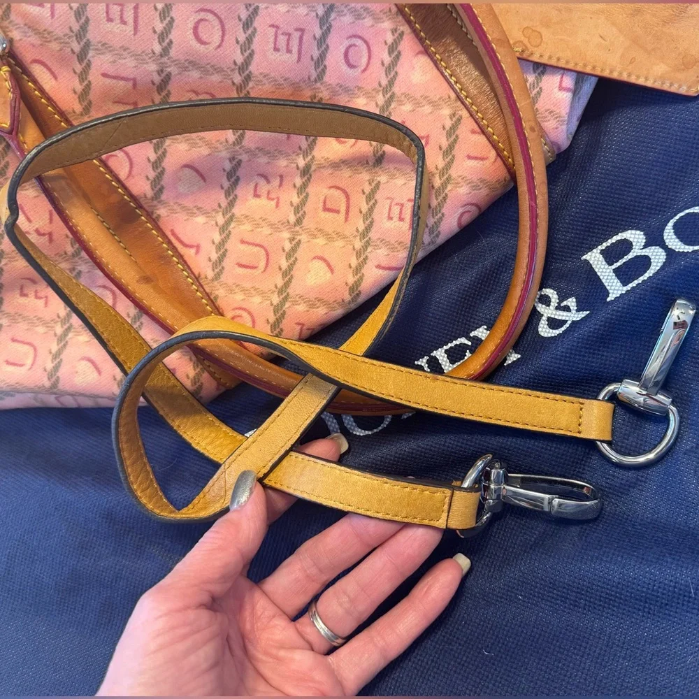 Vintage Dooney & Bourke Bubble Gum Pink Monogram Carry On Travel Bag Y2K - Picture 10 of 16